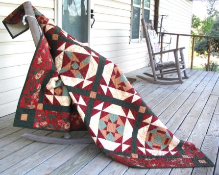 "Everything's Coming Up Roses" 2005 BOM designed by Kim Noblin from Block Central